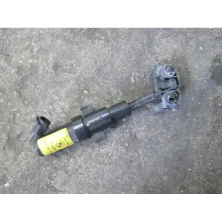 Gicleur lave-phare avant droit bmw serie 3 e46