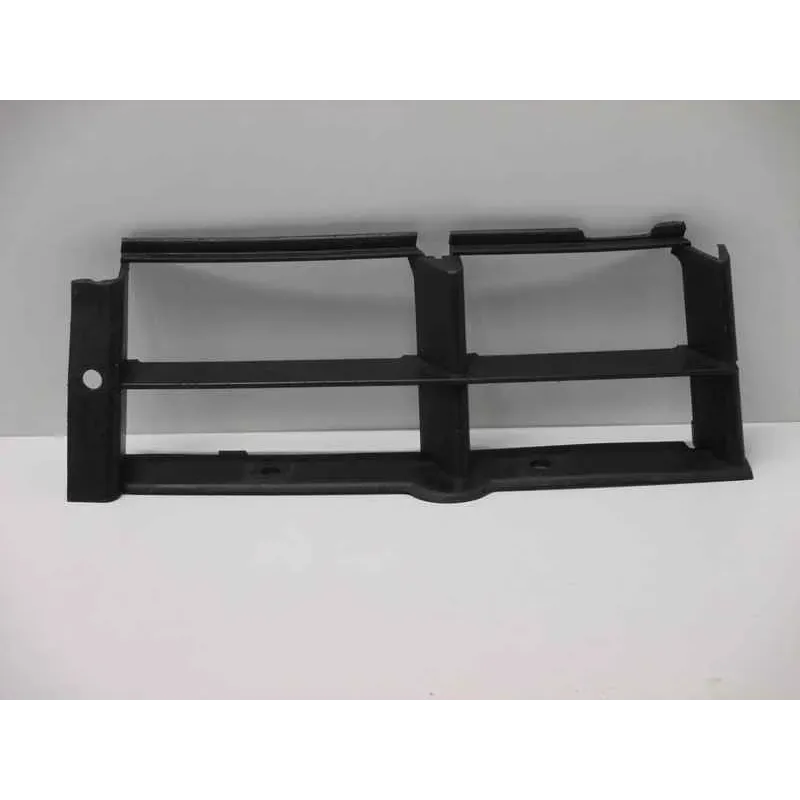 Grille de pare choc avant gauche bmw serie 5 e39