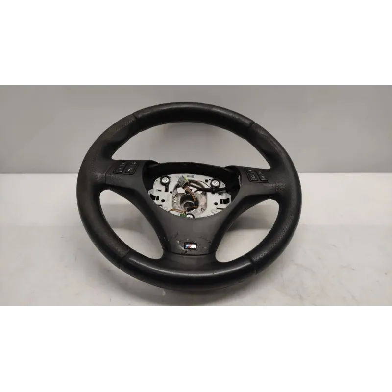Volant direction bmw serie 1 e87/e81