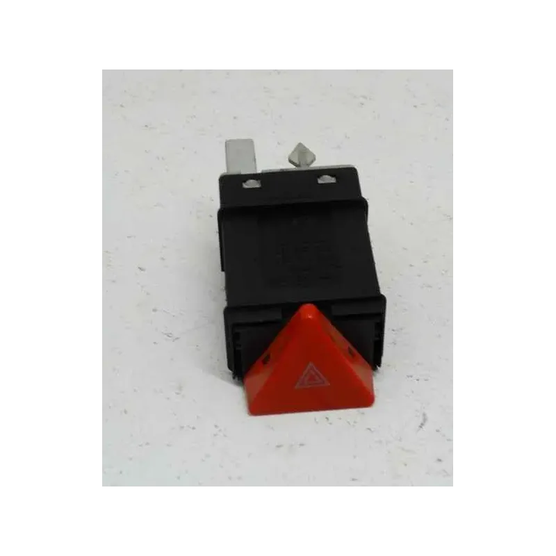 Bouton de warning volkswagen polo 6n iii