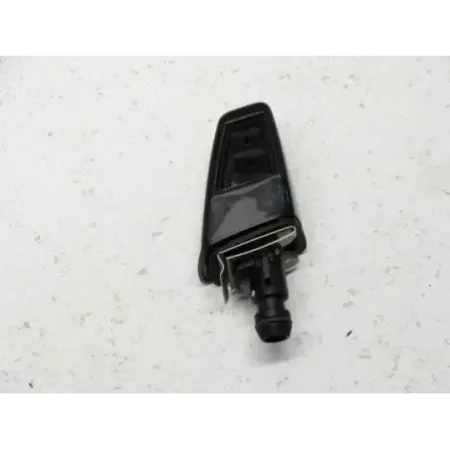 Gicleur lave-phare avant gauche bmw x3 e83