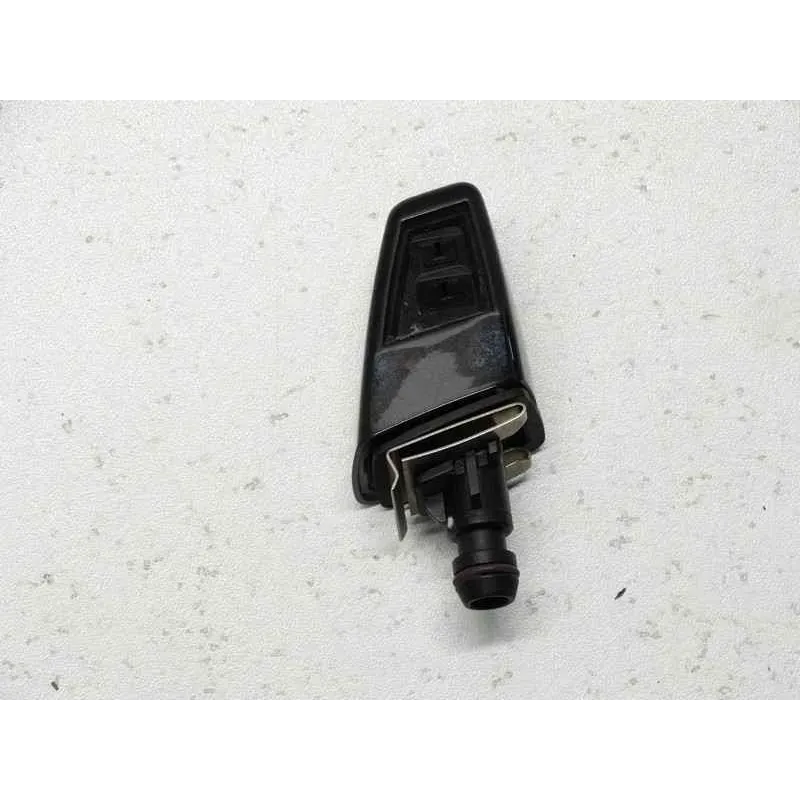 Gicleur lave-phare avant gauche bmw x3 e83