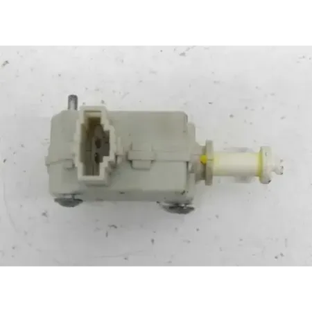 Moteur trappe carburant volkswagen golf 5 v