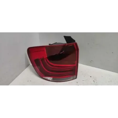 Feu arriere gauche bmw x1 e84