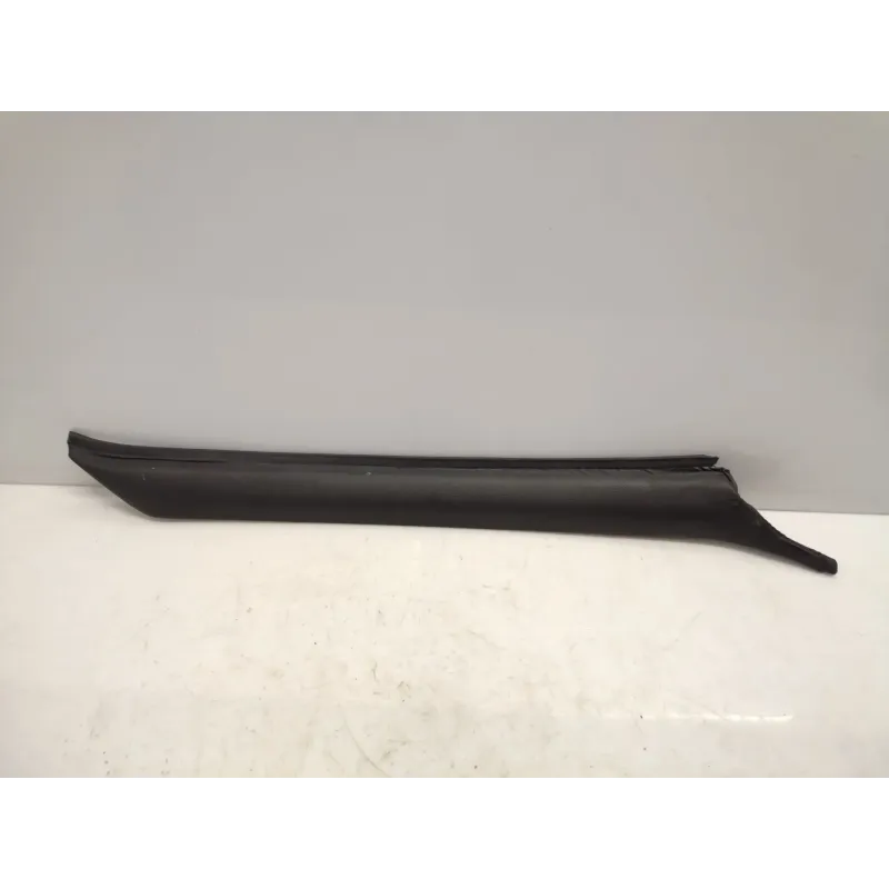 Montant de pare brise avant droit bmw serie 3 e30