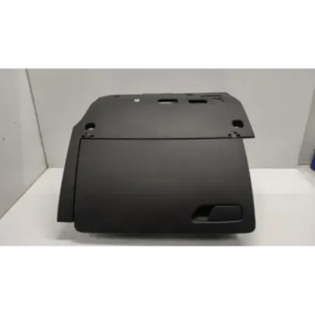 Boite a gants audi a3 8v