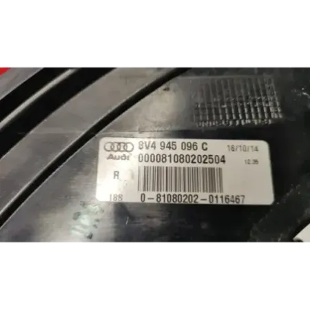 Feu arriere droit audi a3 8v