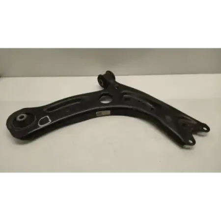 Triangle inferieur avant droit audi a3 8v