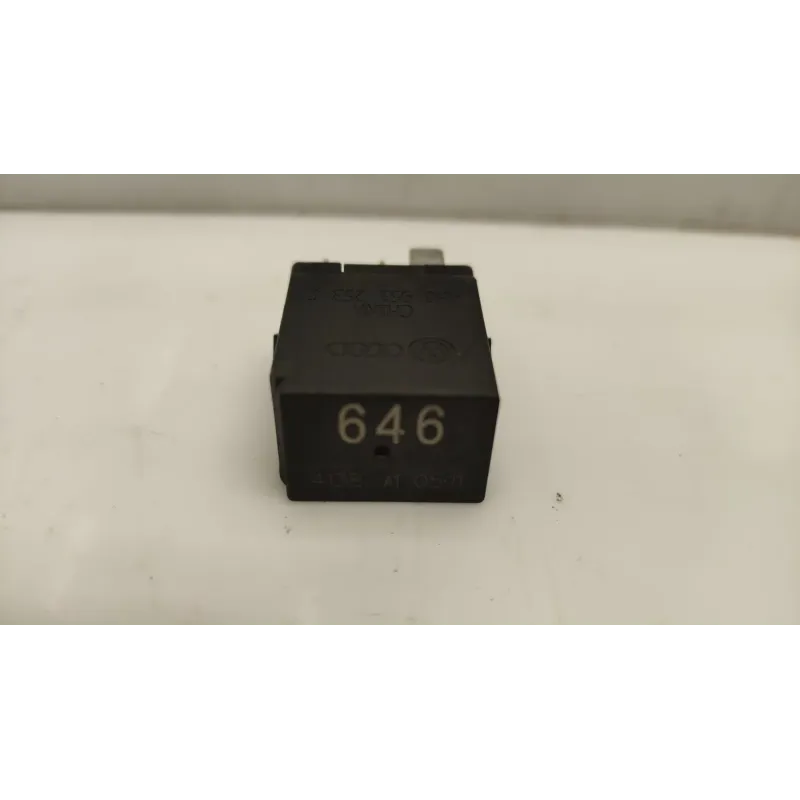 Relais audi a3 8v