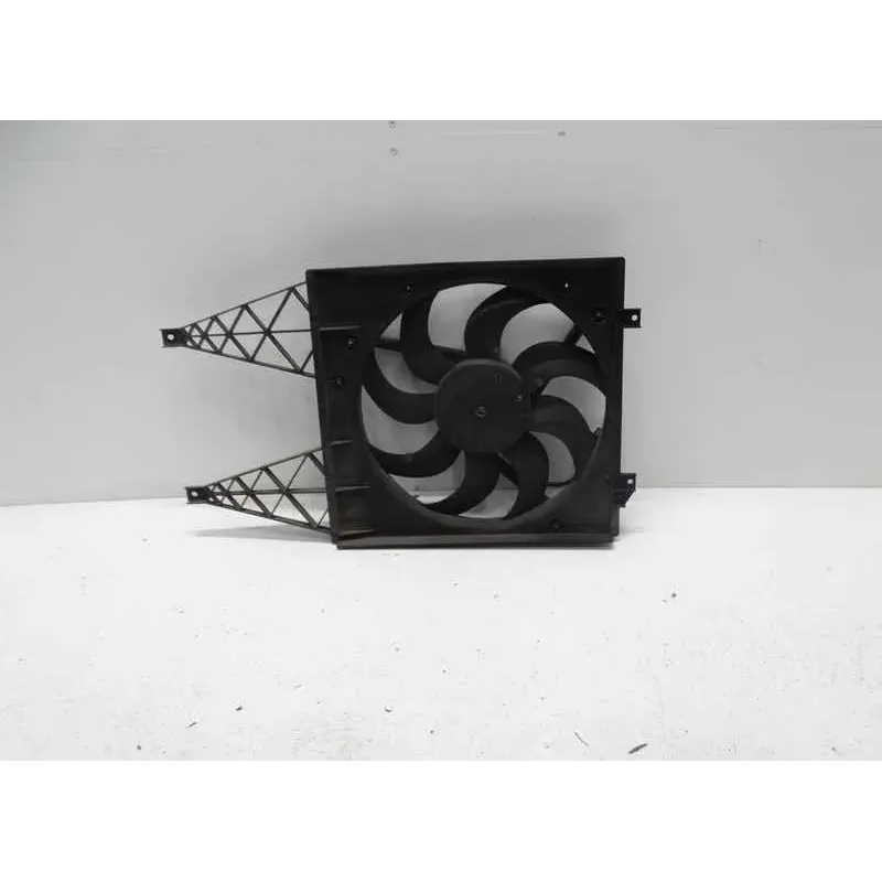 Ventilateur de refroidissement volkswagen polo 9n iv