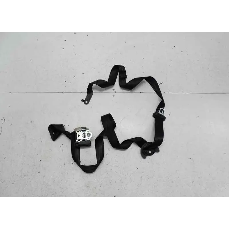 Ceinture arriere gauche volkswagen touran 1t