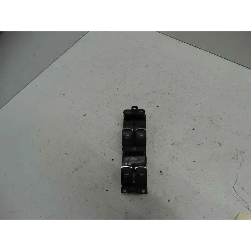 Commande leve-glace porte avant gauche volkswagen golf 4 iv