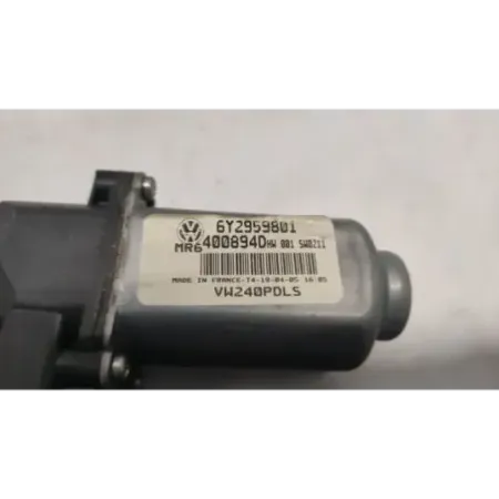 Moteur leve-glace avant droit volkswagen polo 9n