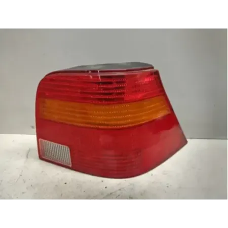 Feu arriere droit volkswagen golf 4 iv