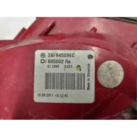 Feu arriere droit volkswagen passat 36 b7