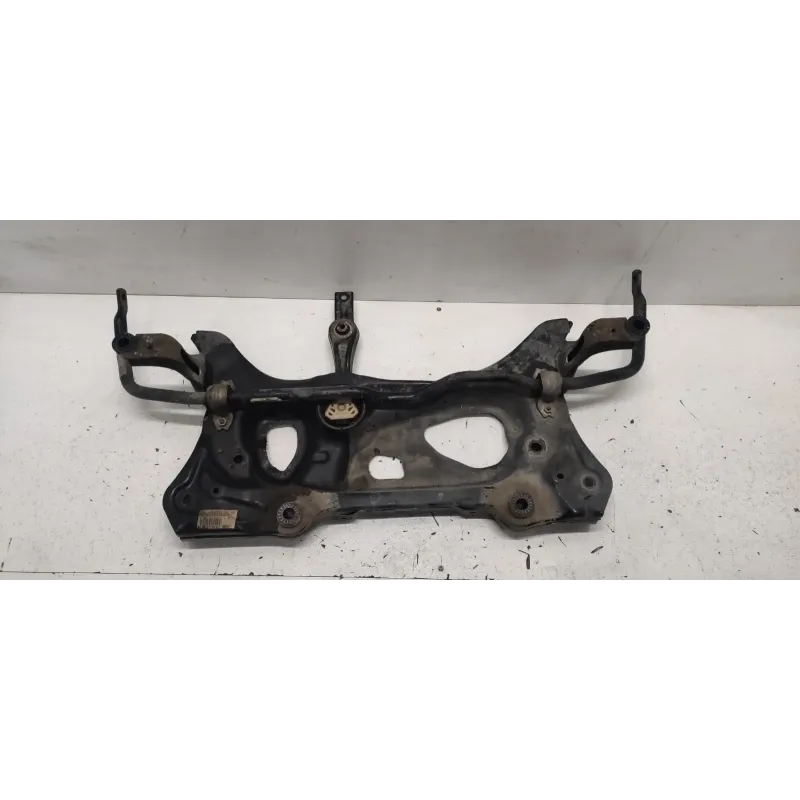 Cadre avant berceau moteur volkswagen golf 7 vii