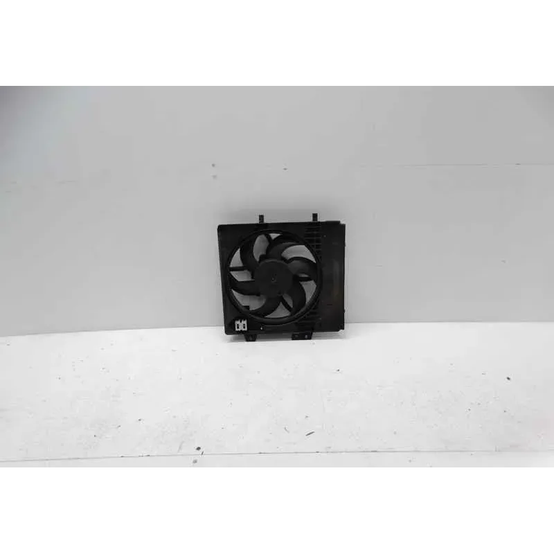 Ventilateur de refroidissement peugeot 207