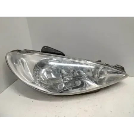Phare droit peugeot 206