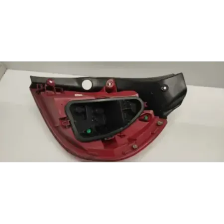 Feu arriere gauche renault clio 3 iii