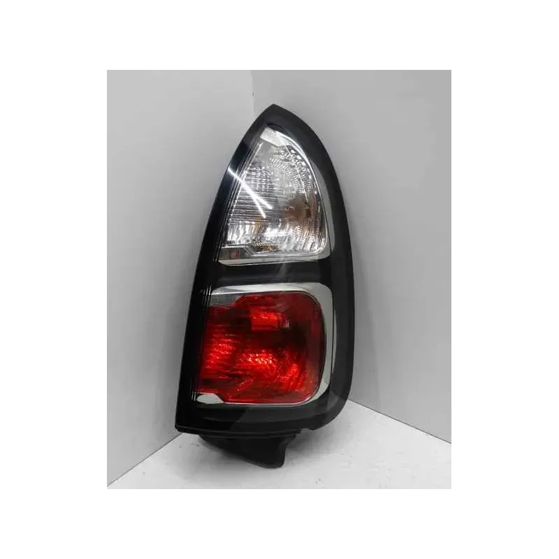 Feu arriere droit citroen c3