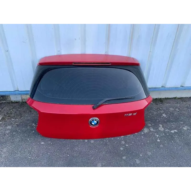Malle / hayon / coffre bmw serie 1 f20/f21