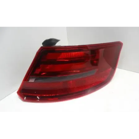 Feu arriere droit audi a3 8v
