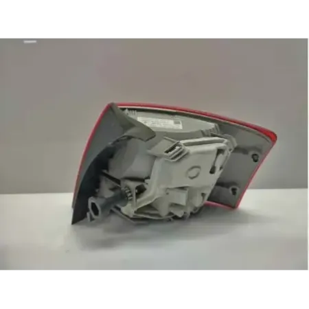 Feu arriere gauche audi a4 8e b6/b7