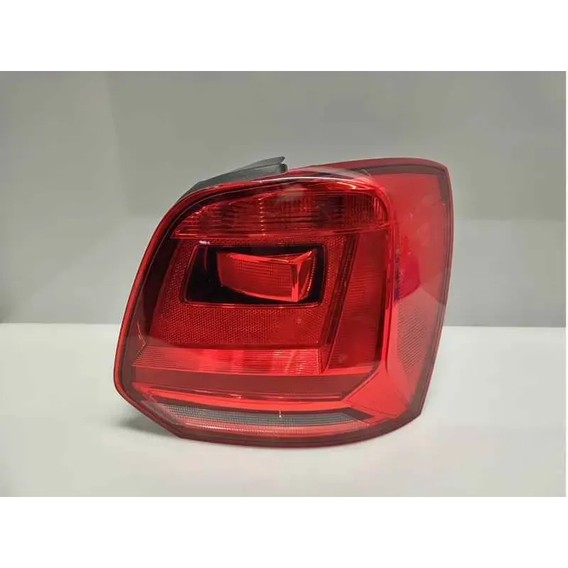 Feu arriere droit volkswagen polo 6r/6c v