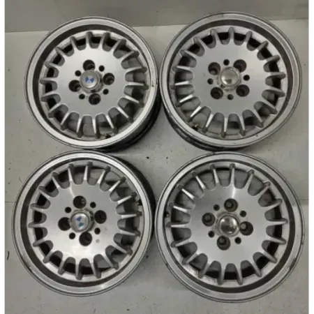 Jante bmw serie 3 e30