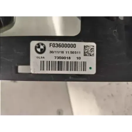 Feu arriere droit bmw serie 1 f20/f21