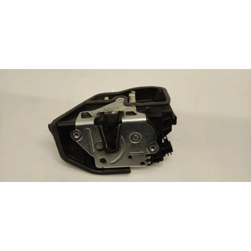 Serrure porte arriere gauche bmw serie 1 f20/f21