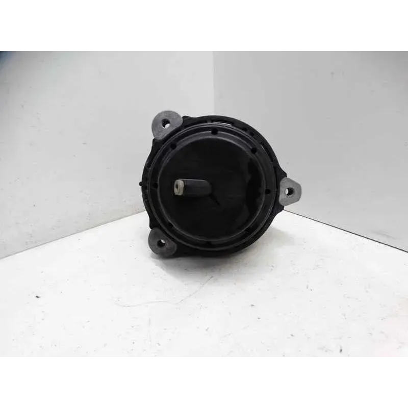 Silentbloc moteur avant droit bmw serie 6 g32 gt