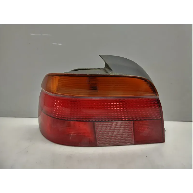 Feu arriere gauche bmw serie 5 e39