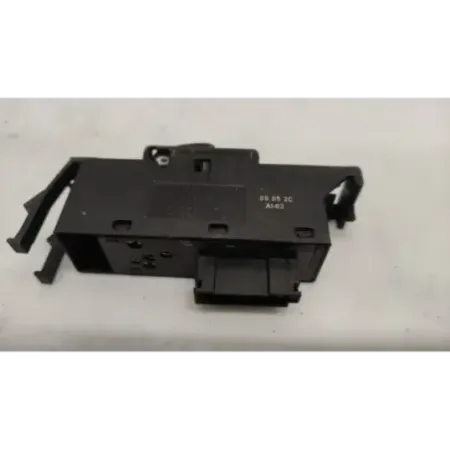 Commande leve-glace porte avant droit bmw serie 3 e46