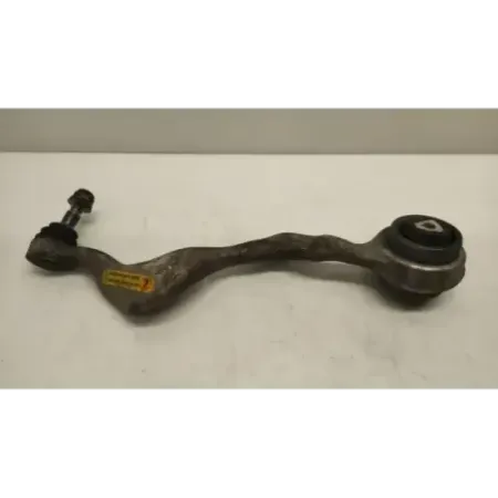 Tirant de chasse avant gauche bmw serie 1 e87/e81