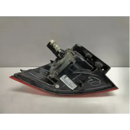 Feu arriere droit volkswagen golf 7