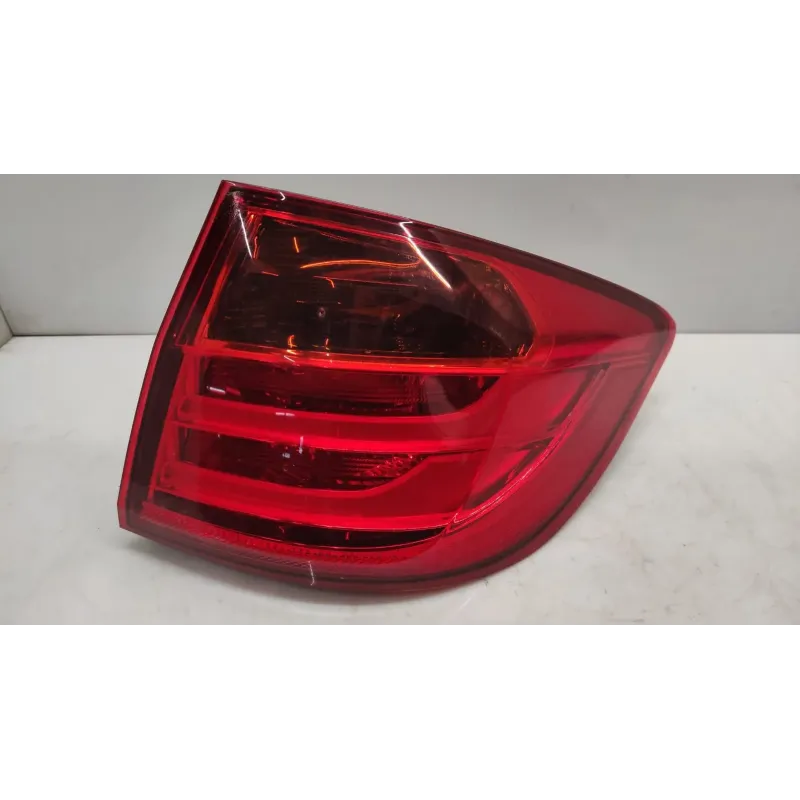 Feu arriere droit bmw serie 3 f30/f31