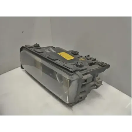 Phare gauche bmw serie 7 e38