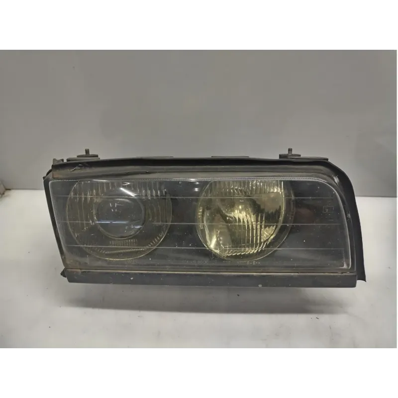 Phare droit bmw serie 7 e38