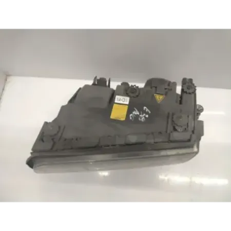 Phare gauche bmw serie 7 e38