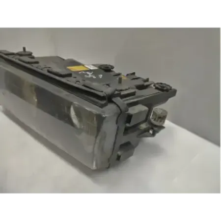 Phare gauche bmw serie 7 e38