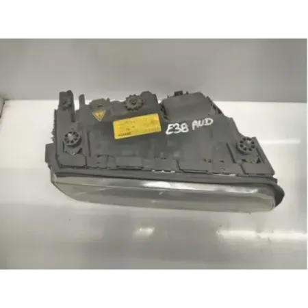 Phare droit bmw serie 7 e38