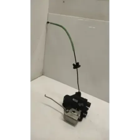 Serrure porte avant droit audi a4 8h