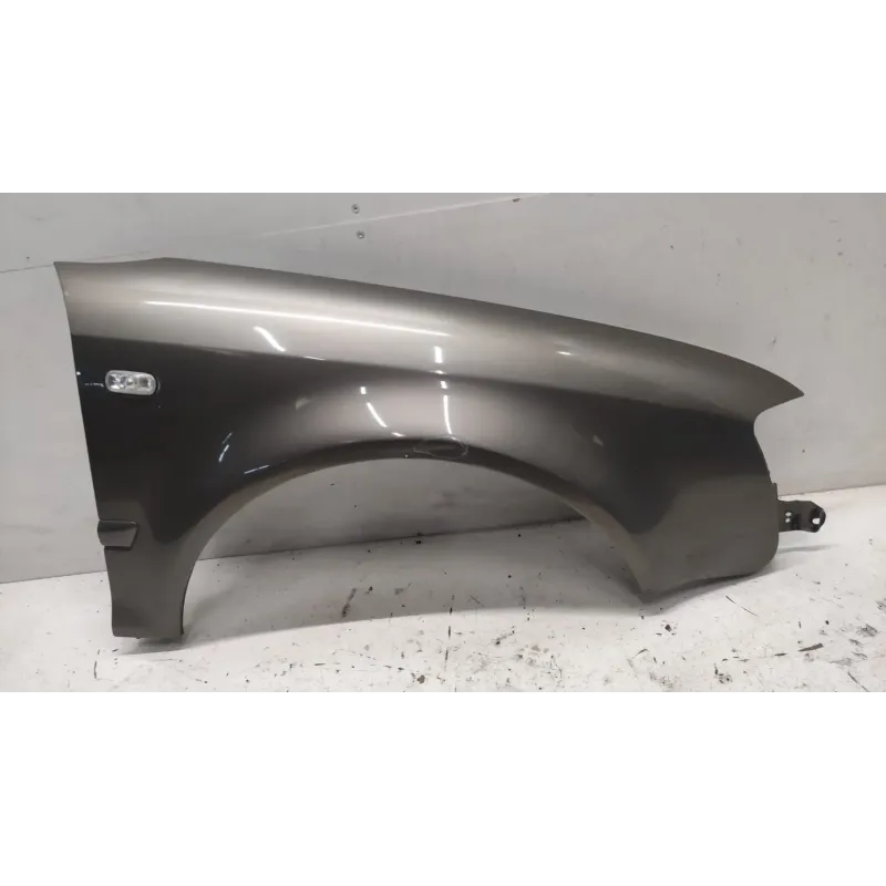 Aile avant droite audi a4 8h