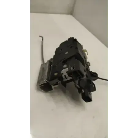 Serrure porte avant gauche audi a4 8h