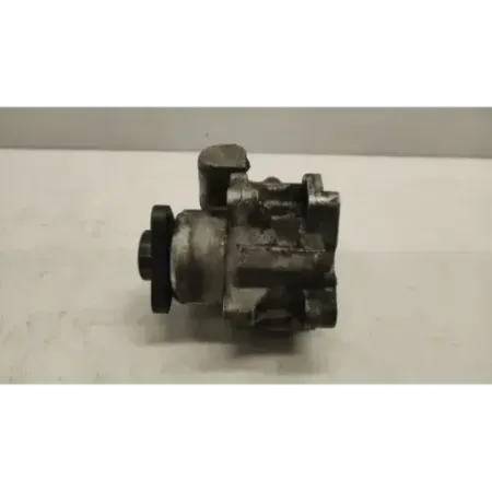 Pompe direction assistee audi a4 8h