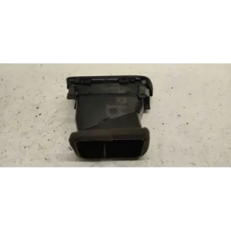 Grille aeration avant droite volkswagen golf 7