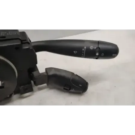 Bloc commodo peugeot 206+