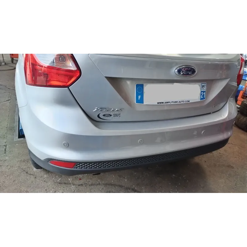 Pare-choc arriere ford focus