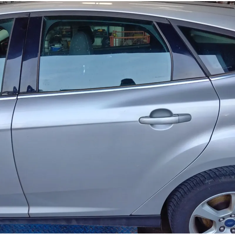 Porte arriere gauche complete ford focus